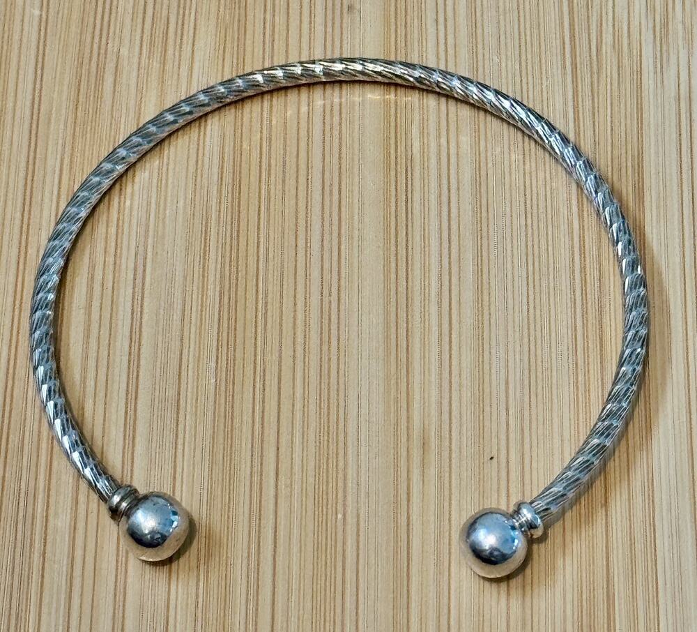 Vintage Sterling Silver Twisted Textured Torque Cuff Bracelet Ball Ends 14g
